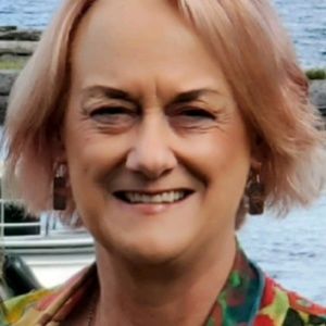 Meet your Posher, Denise